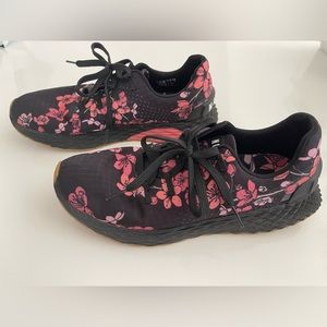 Women's NoBull Ripstop Runner 'Black Cherry Blossom' size 8.5.